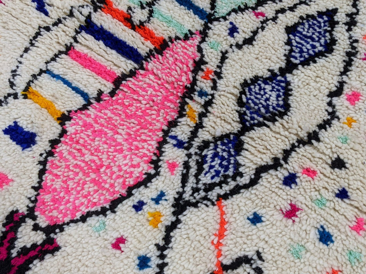 Petit tapis traditionnel Azilal 138 X 97 Cm