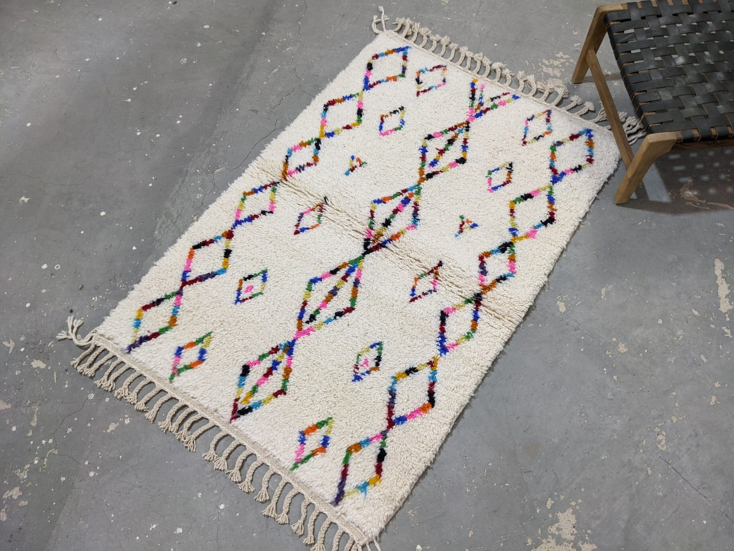 Large, colorful rugs Large, colorful rugs