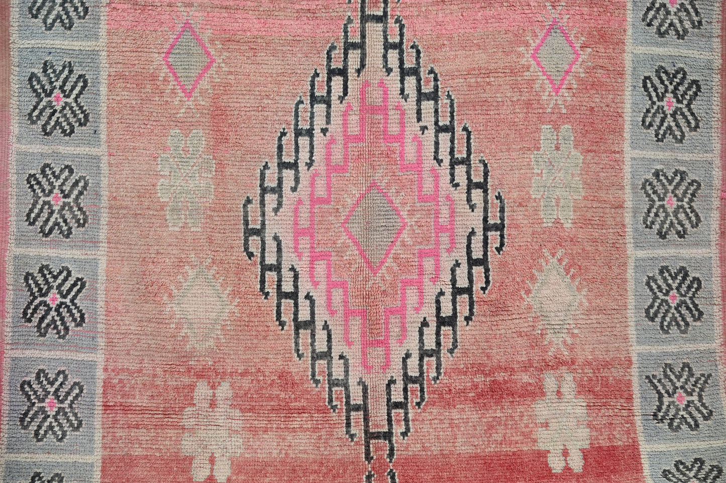 Tapis traditionnel Vintage 330 X 182 Cm