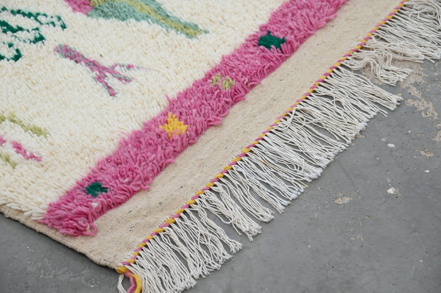 Petit tapis traditionnel Azilal 138 X 106 Cm