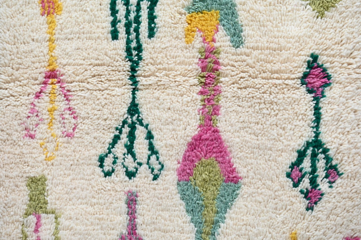 Petit tapis traditionnel Azilal 138 X 106 Cm