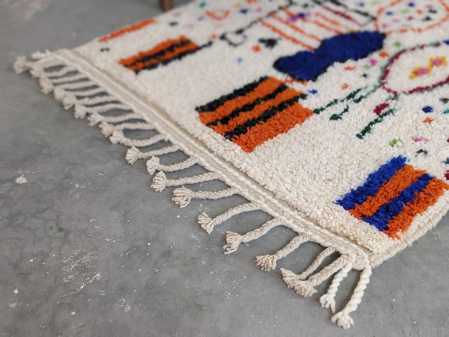 Petit tapis traditionnel Azilal 138 X 107 Cm