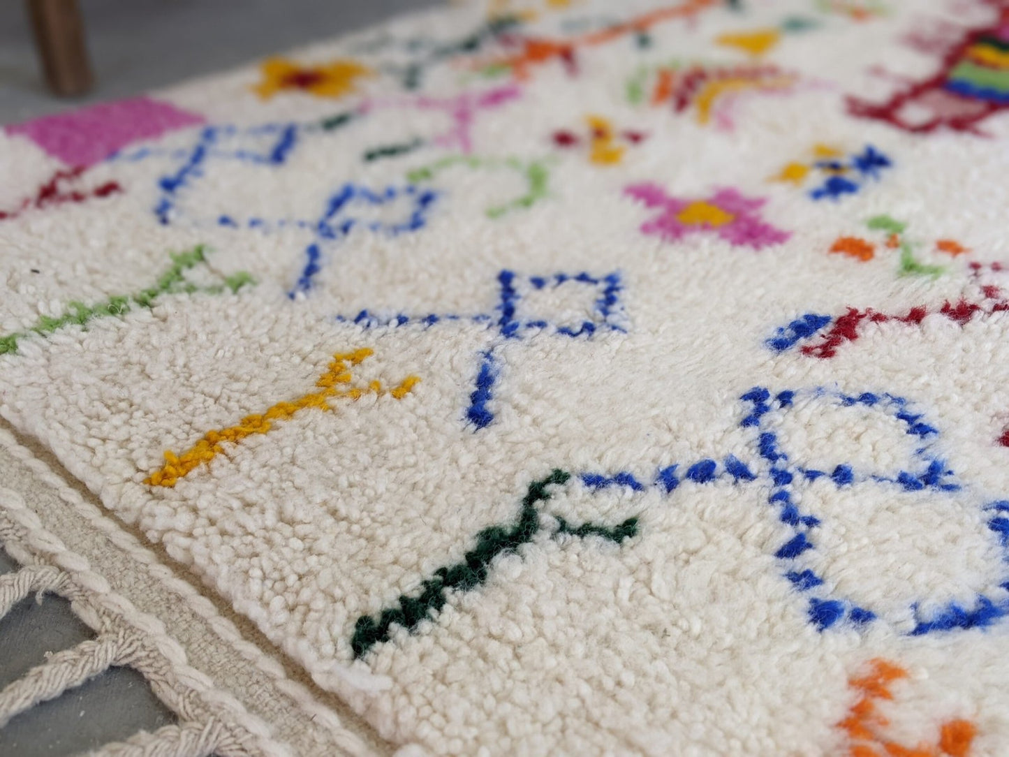 Petit tapis traditionnel Azilal 140 X 102 Cm