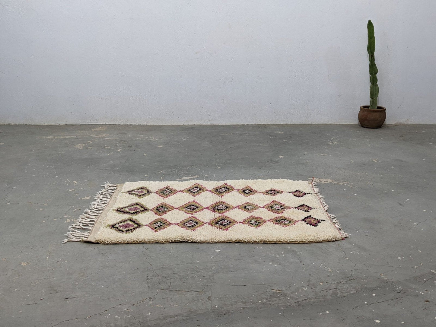 Petit tapis traditionnel Azilal 140 X 106 Cm