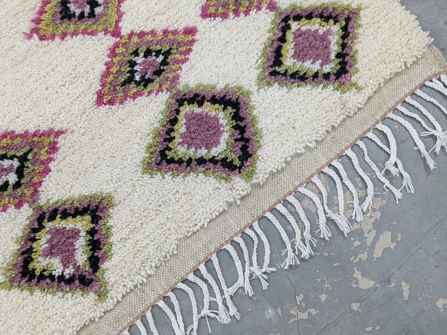 Petit tapis traditionnel Azilal 140 X 106 Cm