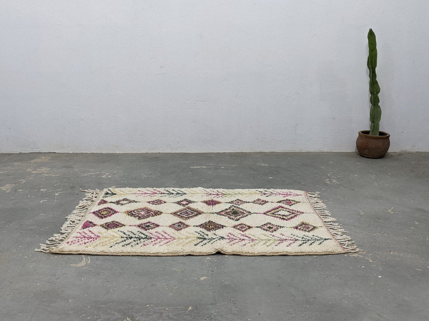 Petit tapis traditionnel Azilal 151 X 112 Cm